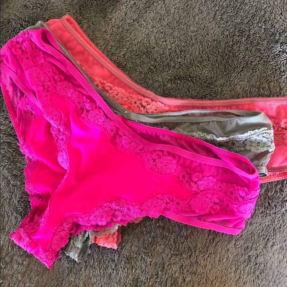 La Senza Cheekie